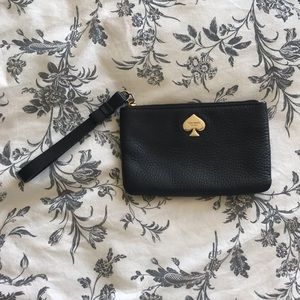 Kate Spade Black wristlet ♠️